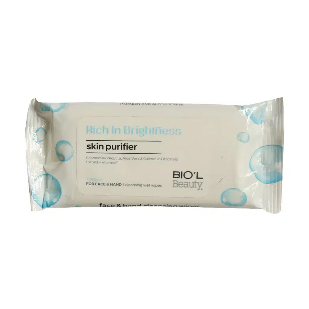 Biol-Brightness-Face-And-Hand-Cleansing-Wipes-10-Pcs.jpg.webp دستمال مرطوب پاک کننده و روشن کننده دست و صورت بیول 10 عدد
